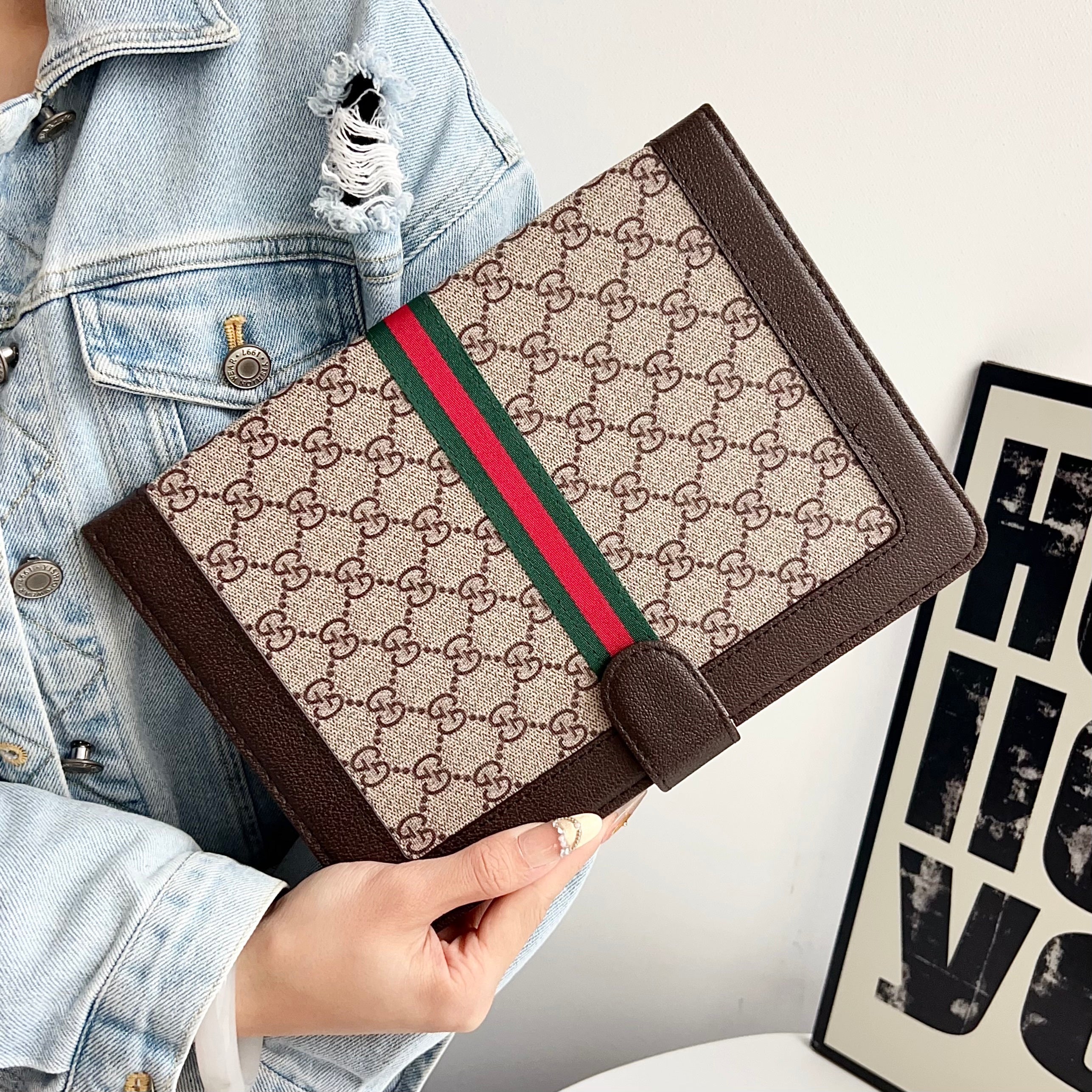 Classic Leather GG iPad Case -RCGG114 - Runycase