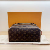 Trousse de Toilette Premium-01