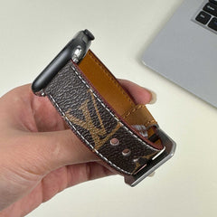 Monogram Elegant Leather Apple Watch Band Big Printing-RCLV039 - Runycase