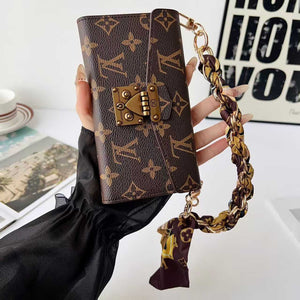 High-quality Monogram iPhone Case With Card Holder And chain For iPhone 17 Series-RCLV088 - Runycase