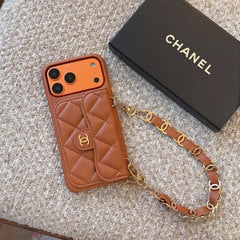 Étui iPhone en cuir texturé CC avec portefeuille et dragonne marron pour iPhone 17 Series-RCCC161