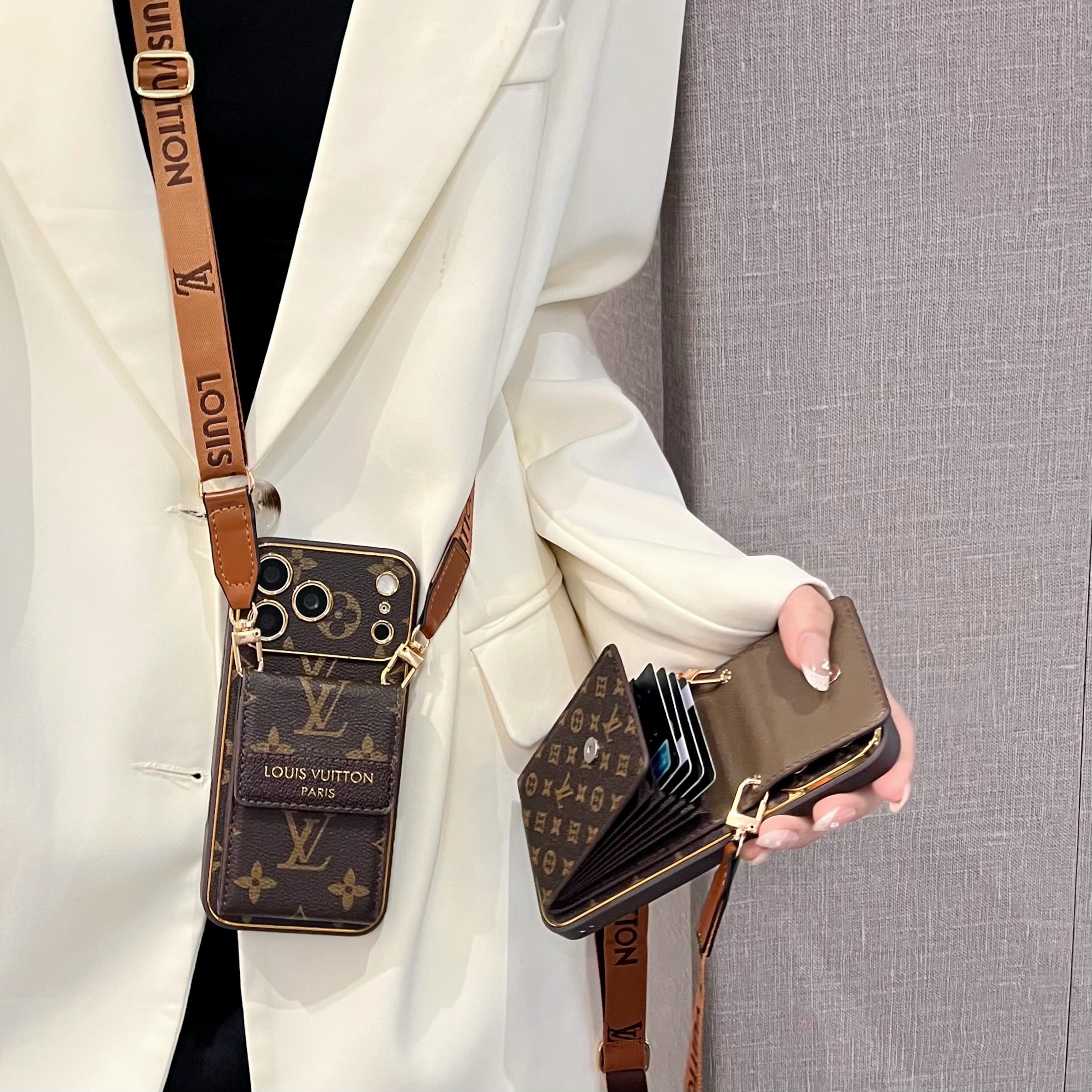 High-quality Monogram iPhone Case With Wallet And Crossbody Strap For iPhone 17 Series-RCLV188