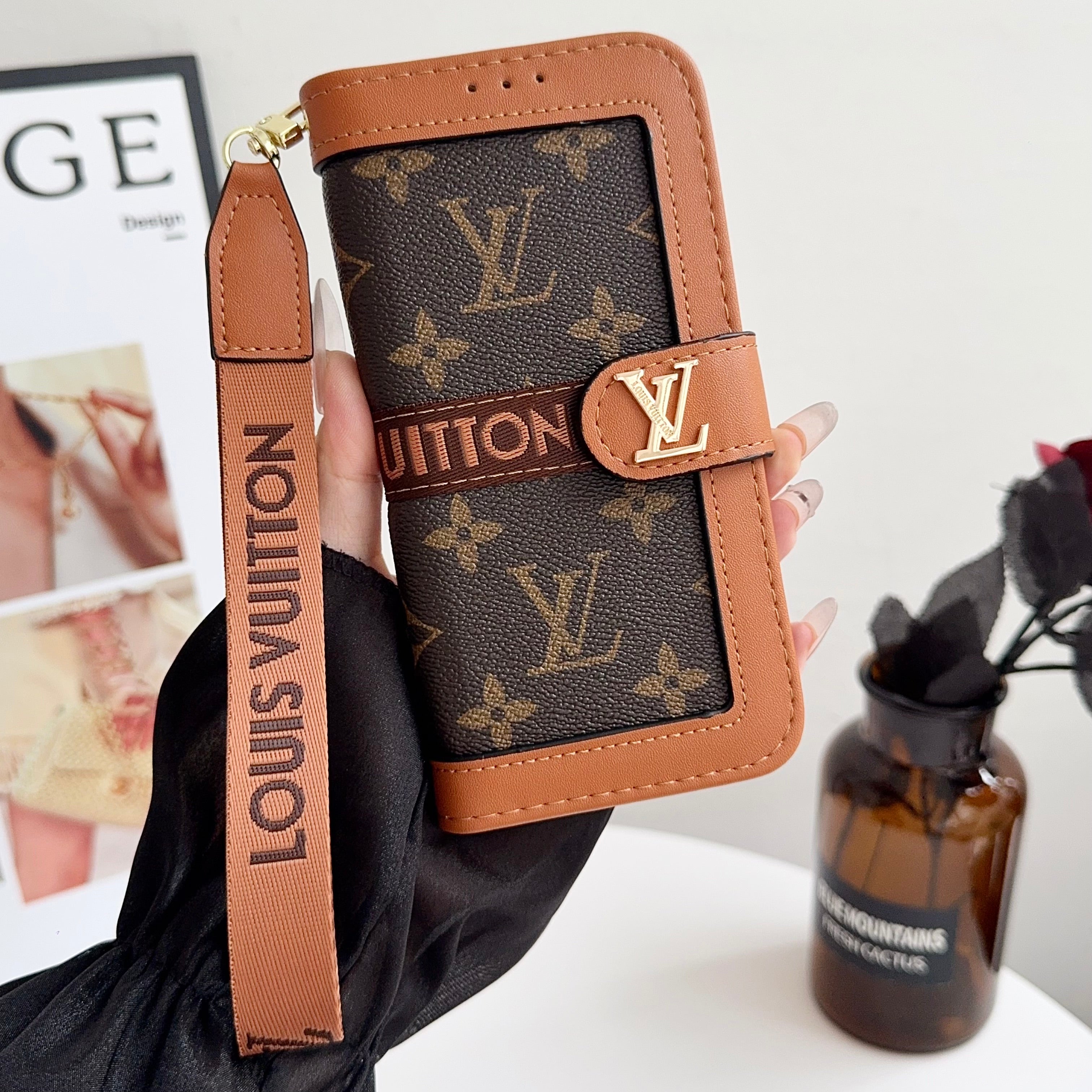Leather Leather Flip Monogram Phone Case With Card Holder And Strap Big Printing -RCLV172