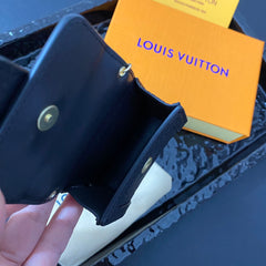 Étuis AirPods Monogramme en Cuir de Qualité Impression Noire-RCLV125