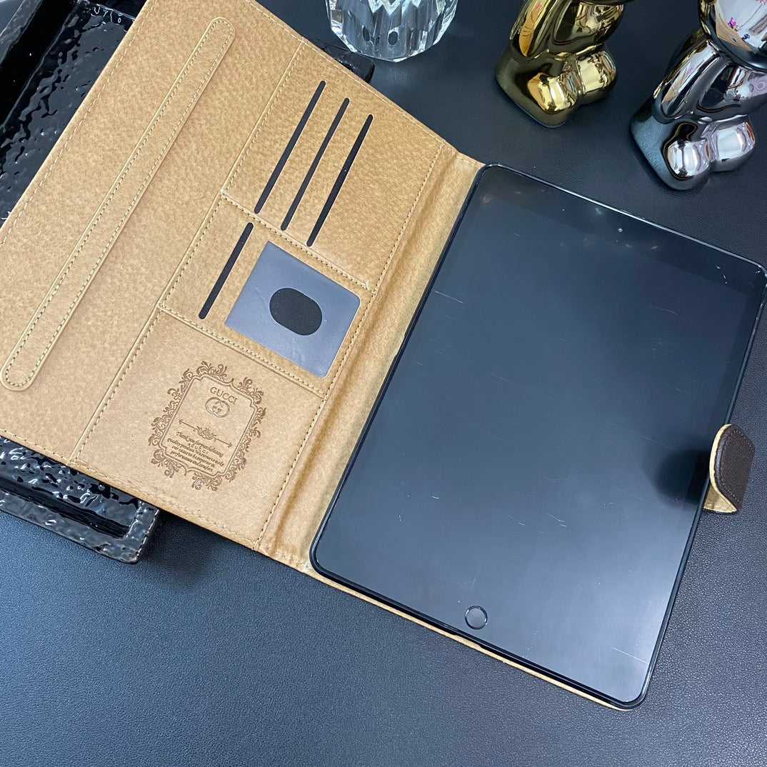 Premium Leather GG iPad Case Black-RCGG120 - Runycase
