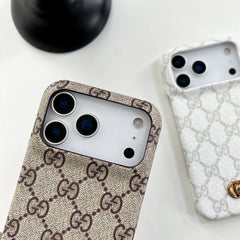 Étui iPhone en cuir classique GG pour iPhone série 17 Marron-RCGG151