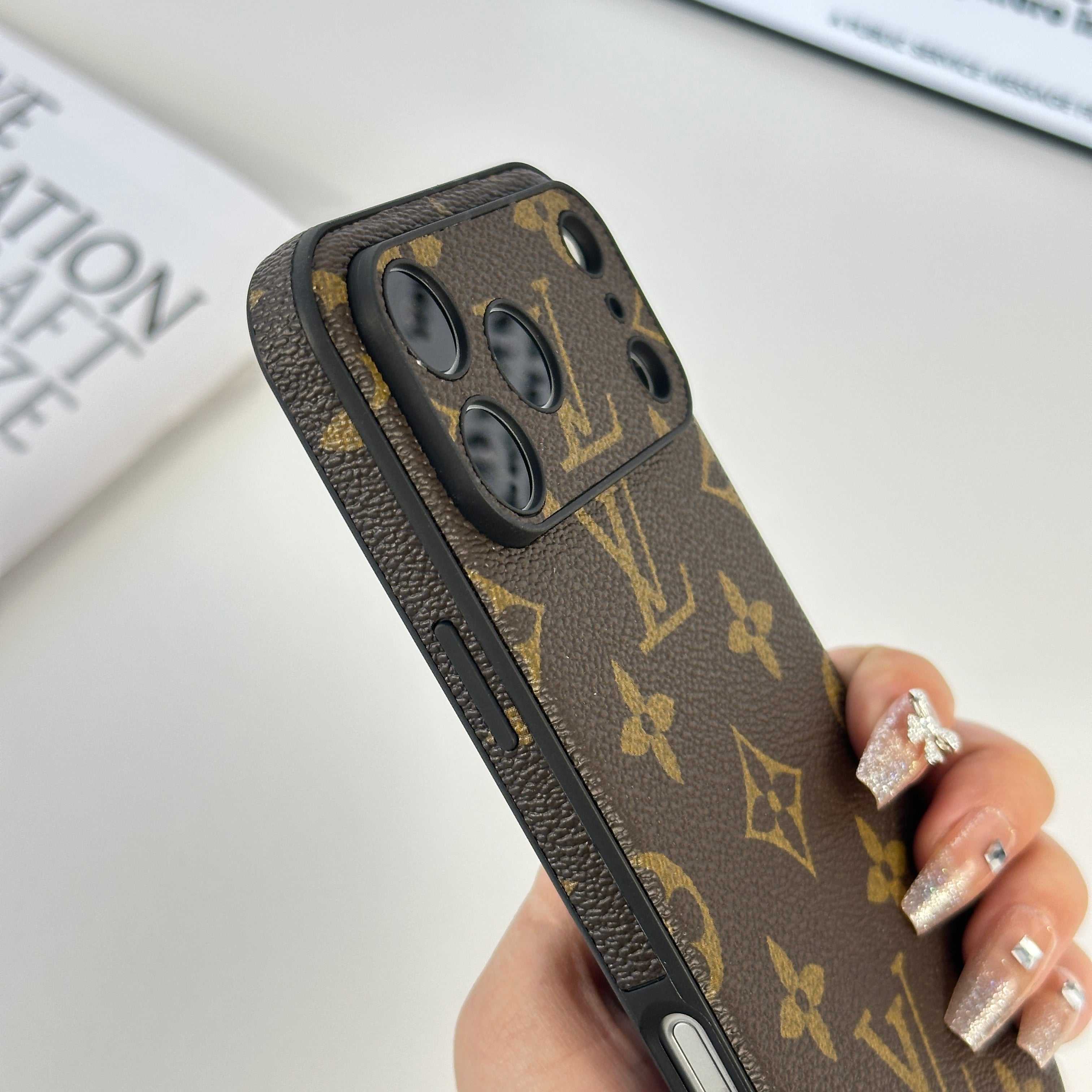 Monogram Stylish Leather iPhone Case Big Printing For iPhone 17 Series-RCLV059 - Runycase
