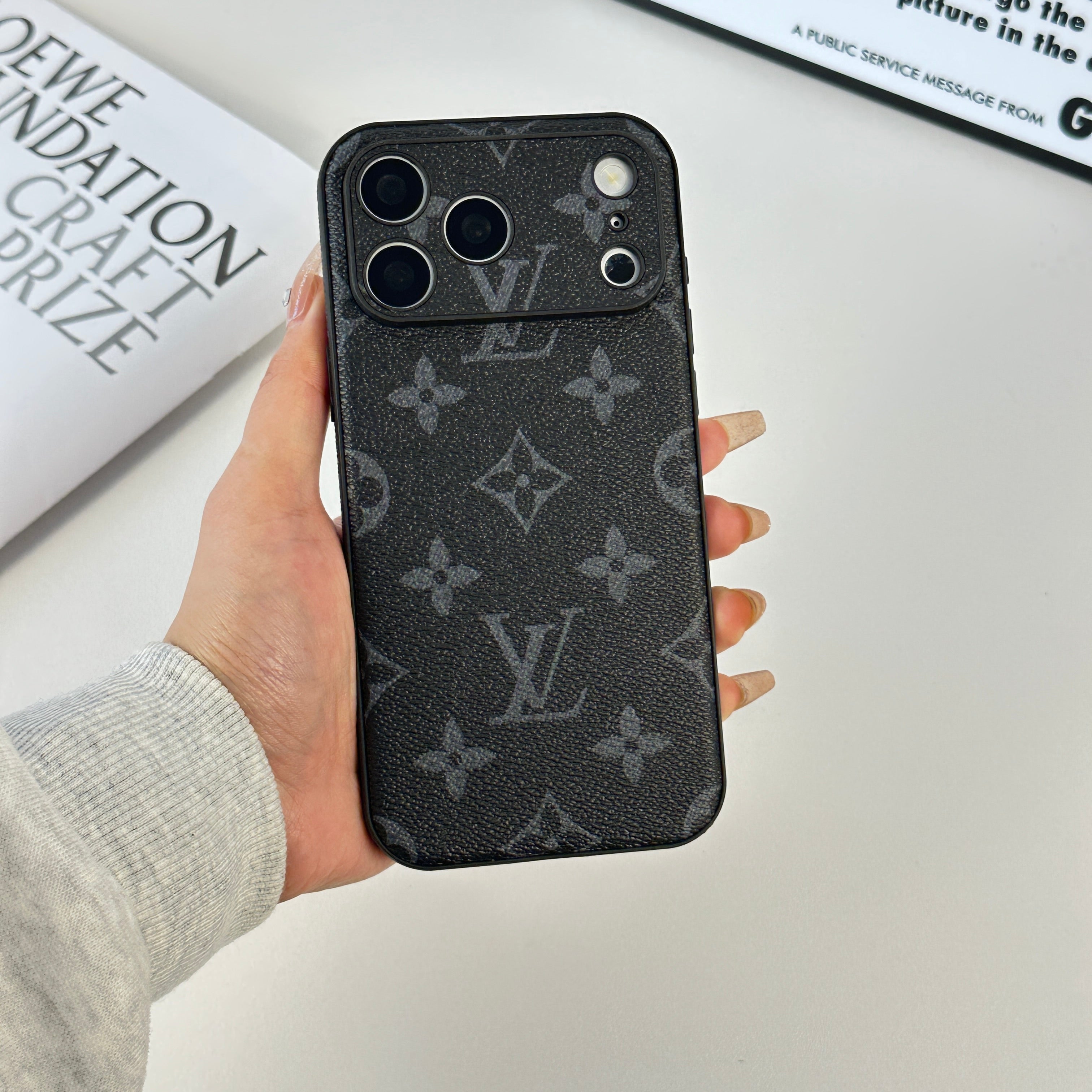 Black Monogram iPhone Case For iPhone 17 Series-RCLV055