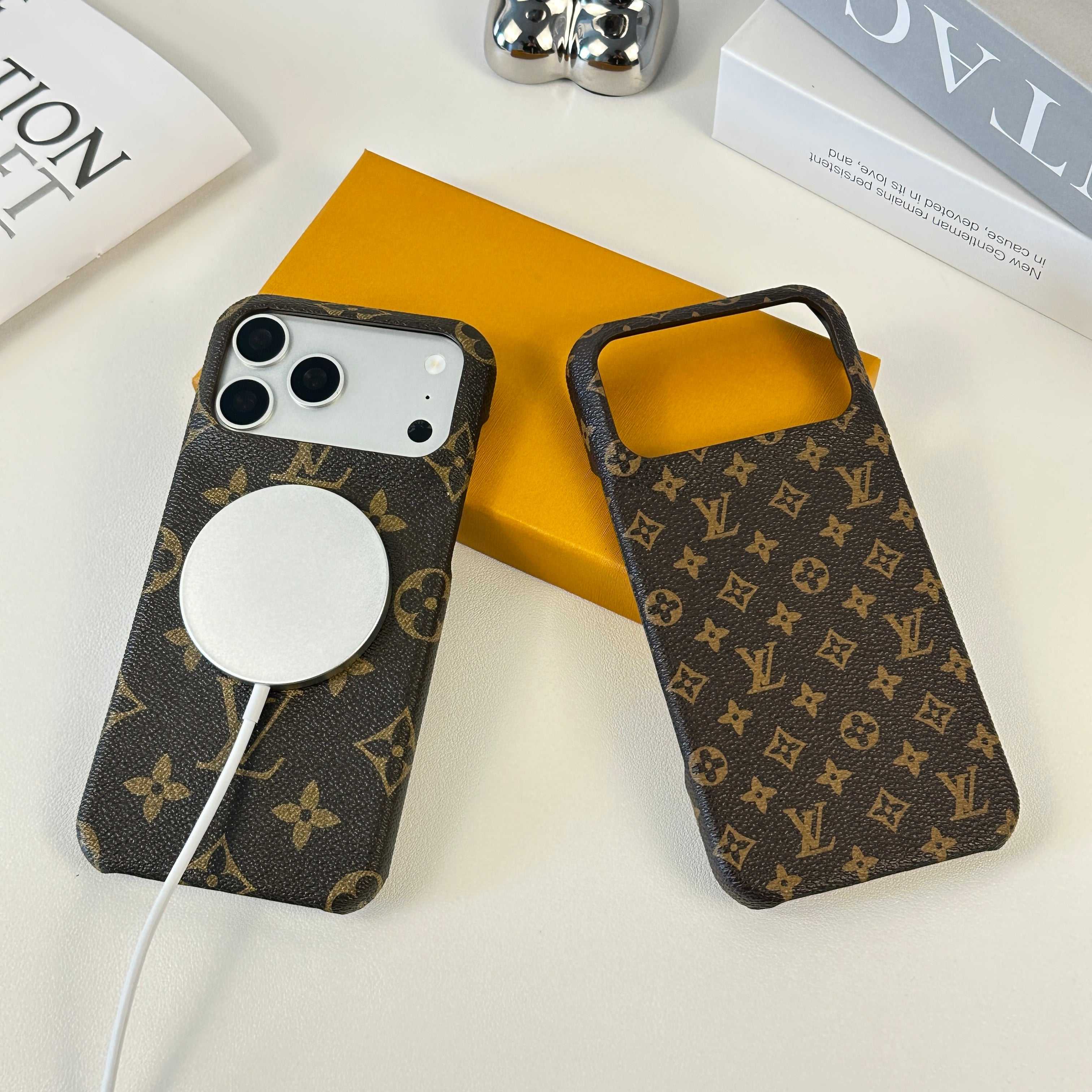 Monogram Premium Magnetic iPhone Case（Compatible With Magsafe）For iPhone 17 Series-RCLV061 - Runycase
