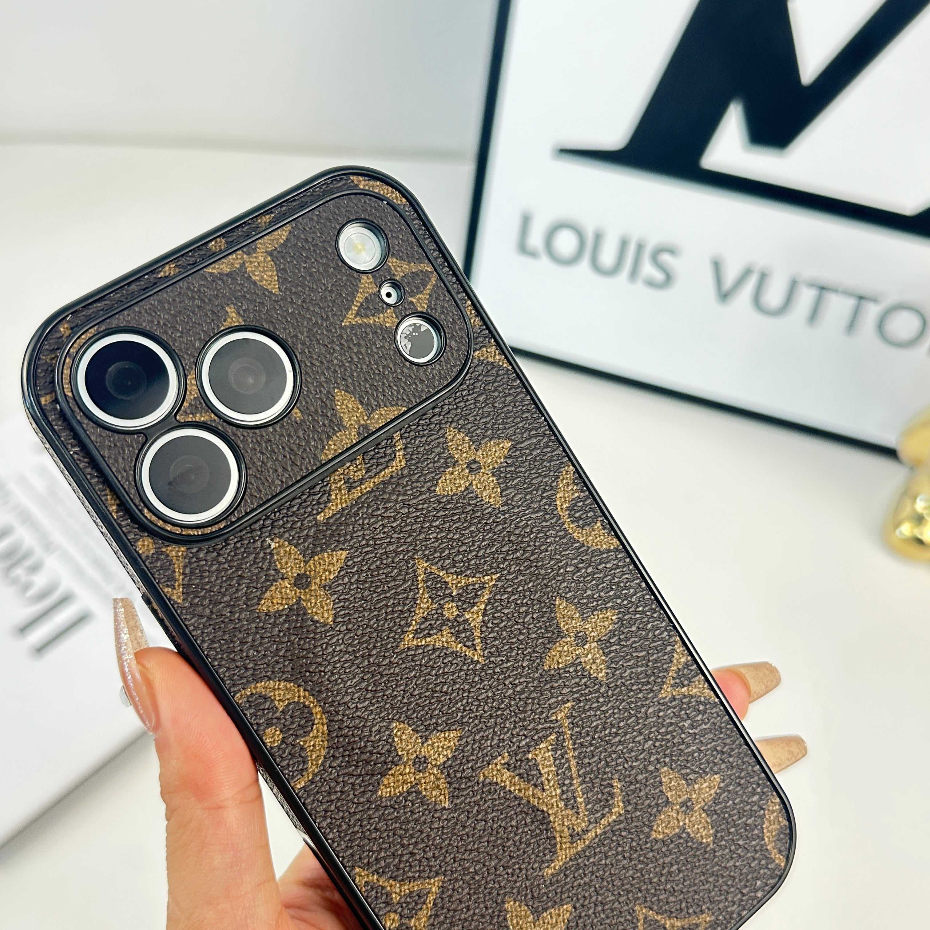 Monogram Refined Leather Magnetic iPhone Case（Compatible With Magsafe）For iPhone 17 Series-RCLV064 - Runycase