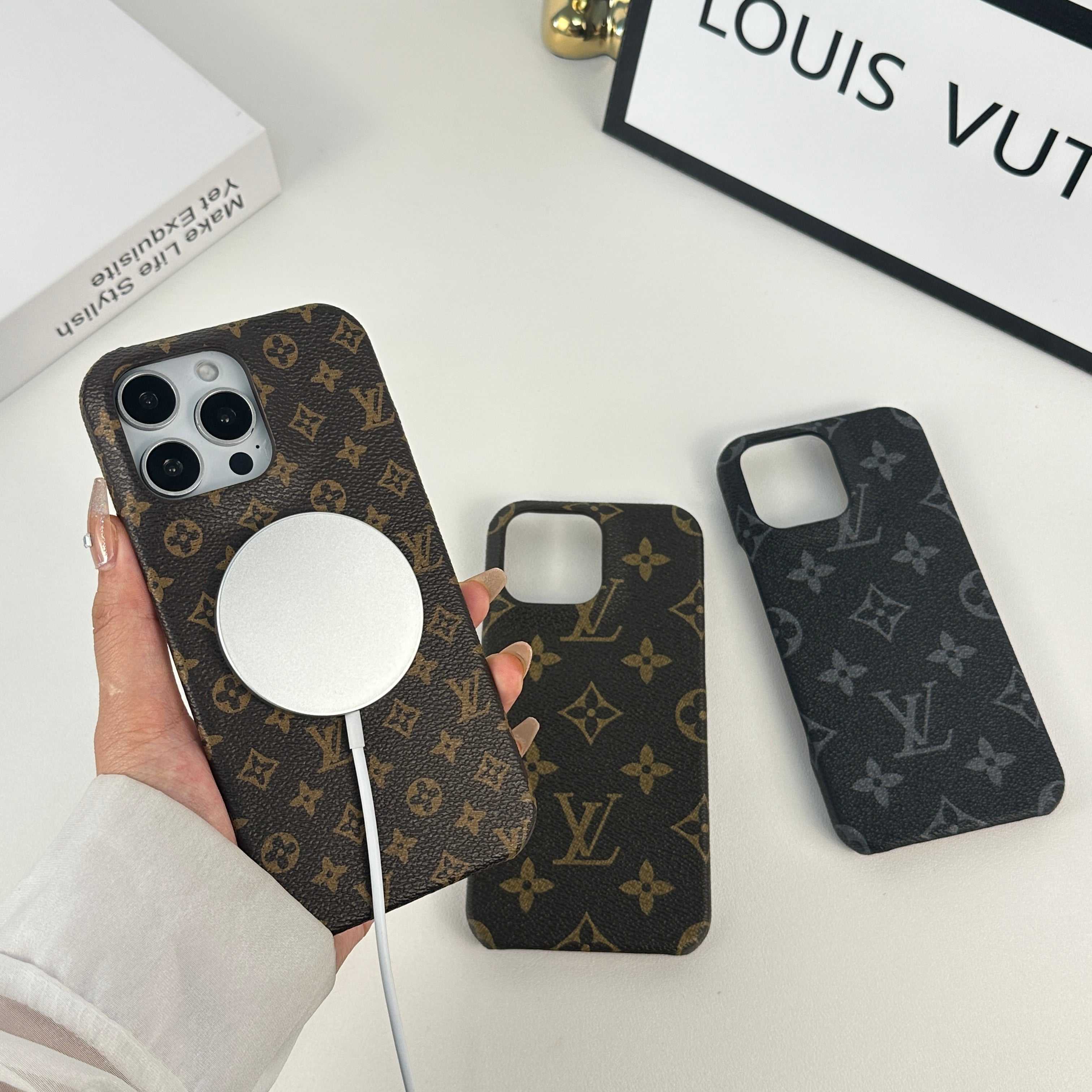 Monogram Leather Magnetic iPhone Case（Compatible With Magsafe）Small Printing -RCLV037 - Runycase
