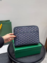 Pochette indispensable pour homme