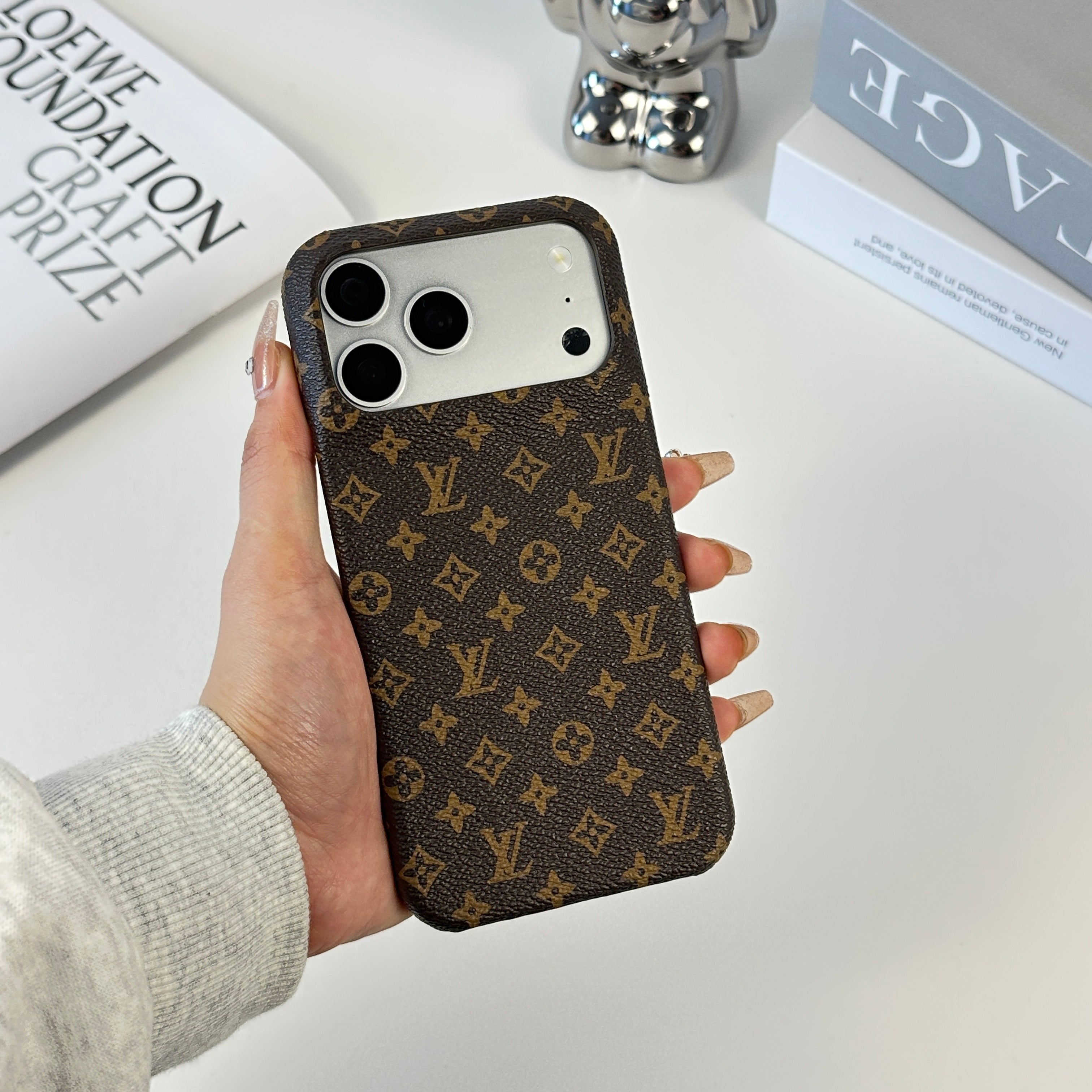 Monogram Premium Magnetic iPhone Case（Compatible With Magsafe）Small Printing -RCLV034