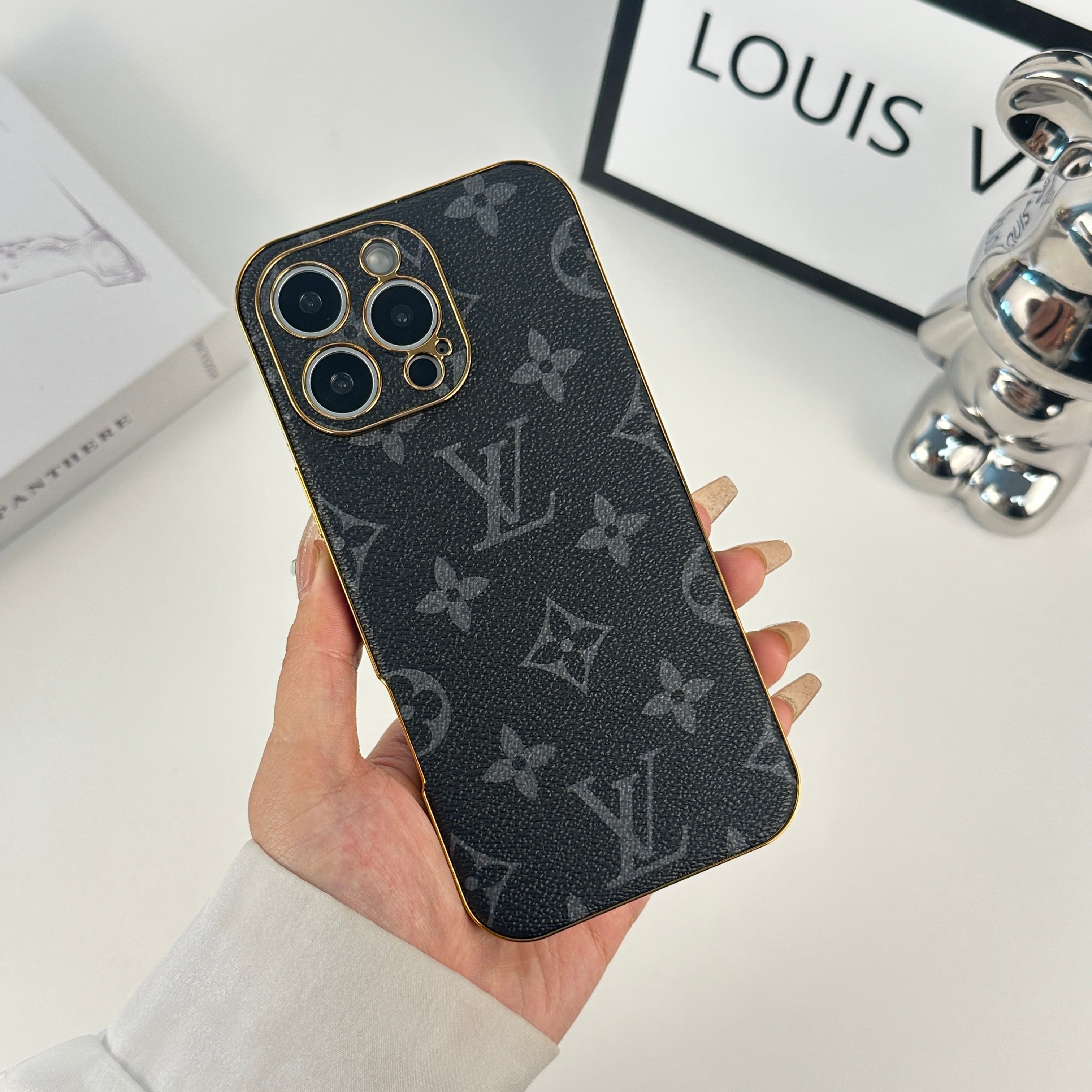 Monogram Refined Leather iPhone Case Black Printing -RCLV036