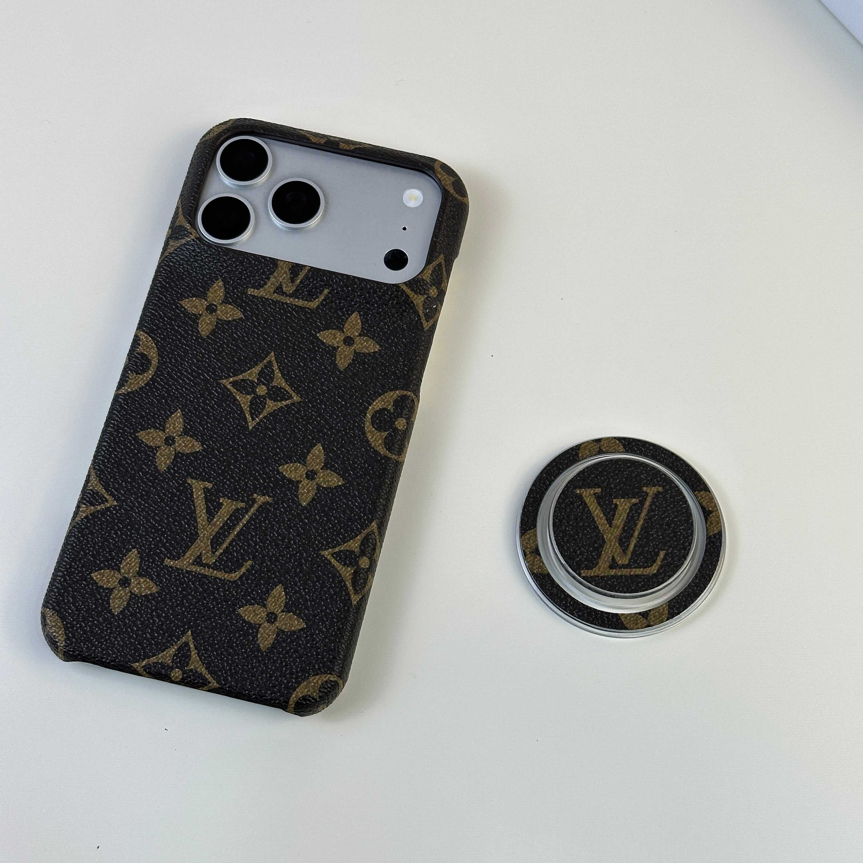 Monogram Luxury Magnetic Stand Big Printing-RCLV043 - Runycase
