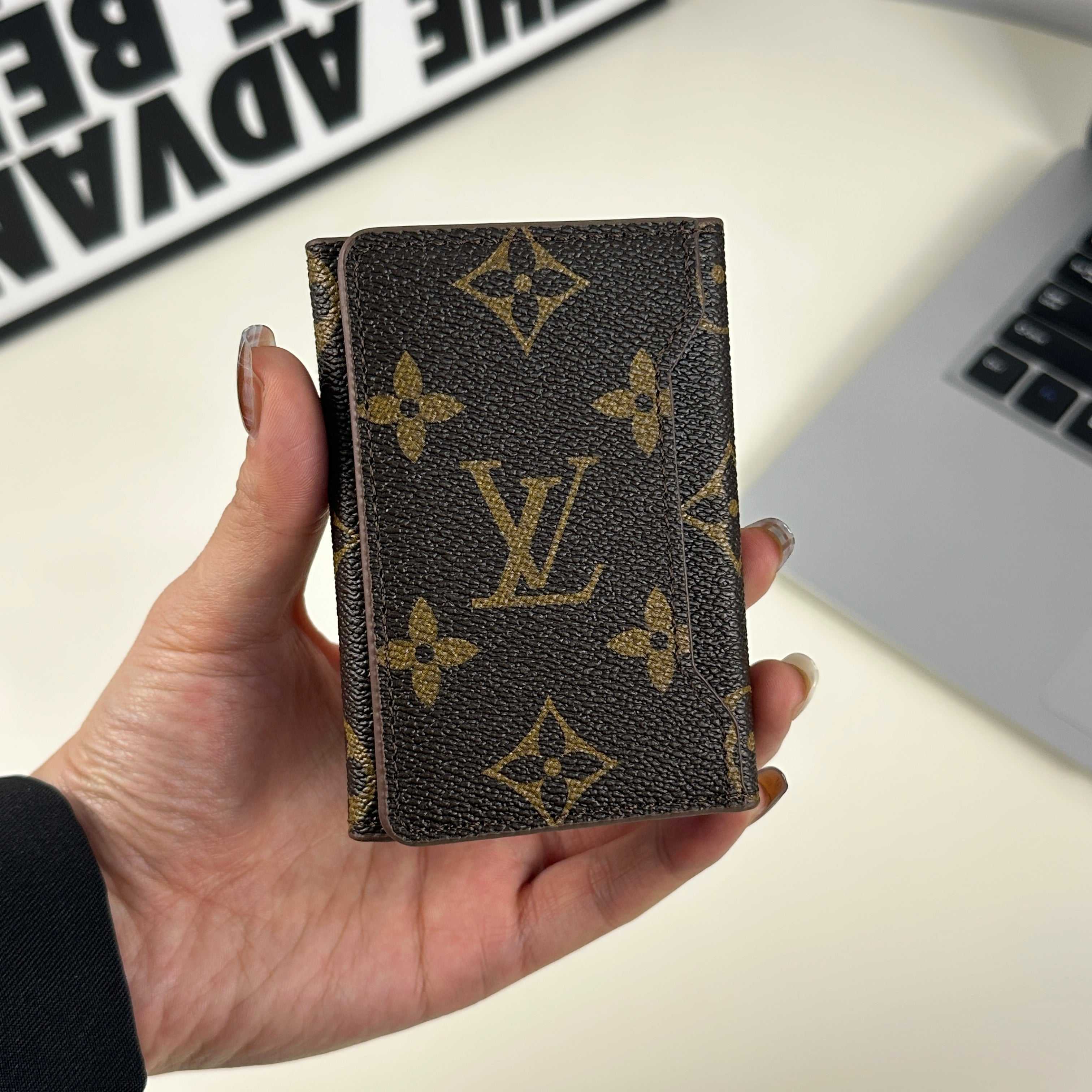 Monogram Elegant Leather Magnetic Wallet Big Printing-RCLV054 - Runycase