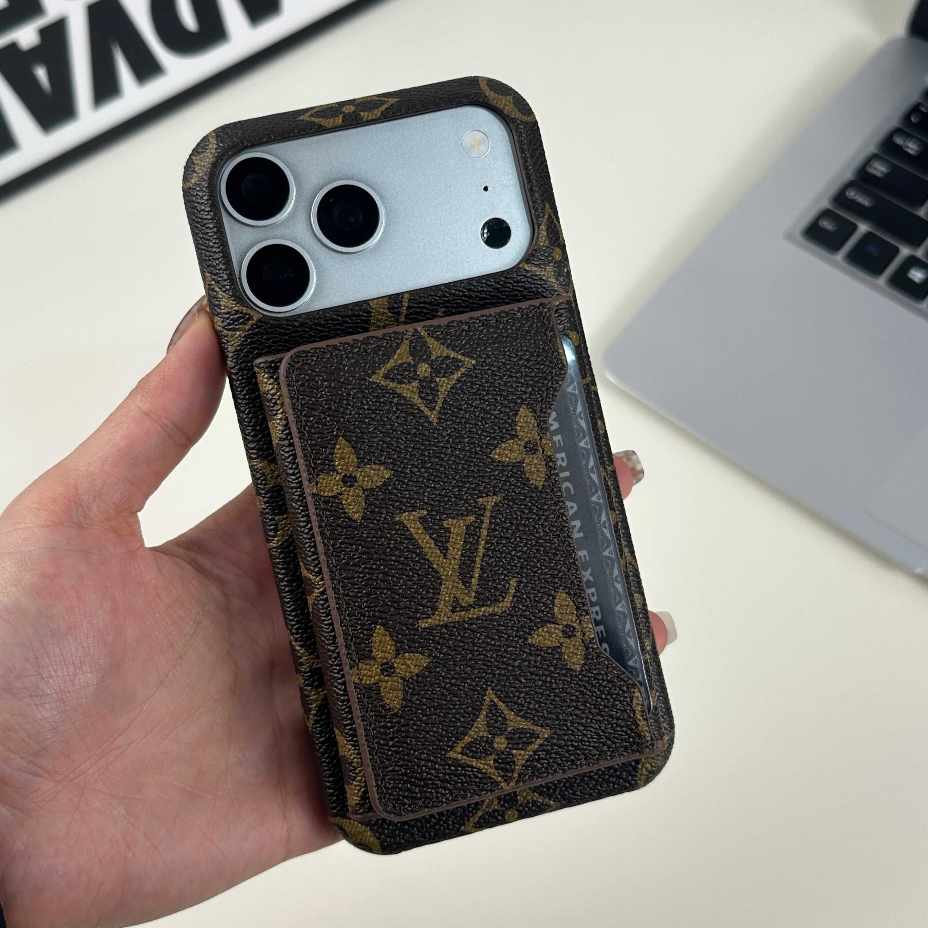 Monogram Elegant Leather Magnetic Wallet Big Printing-RCLV054 - Runycase