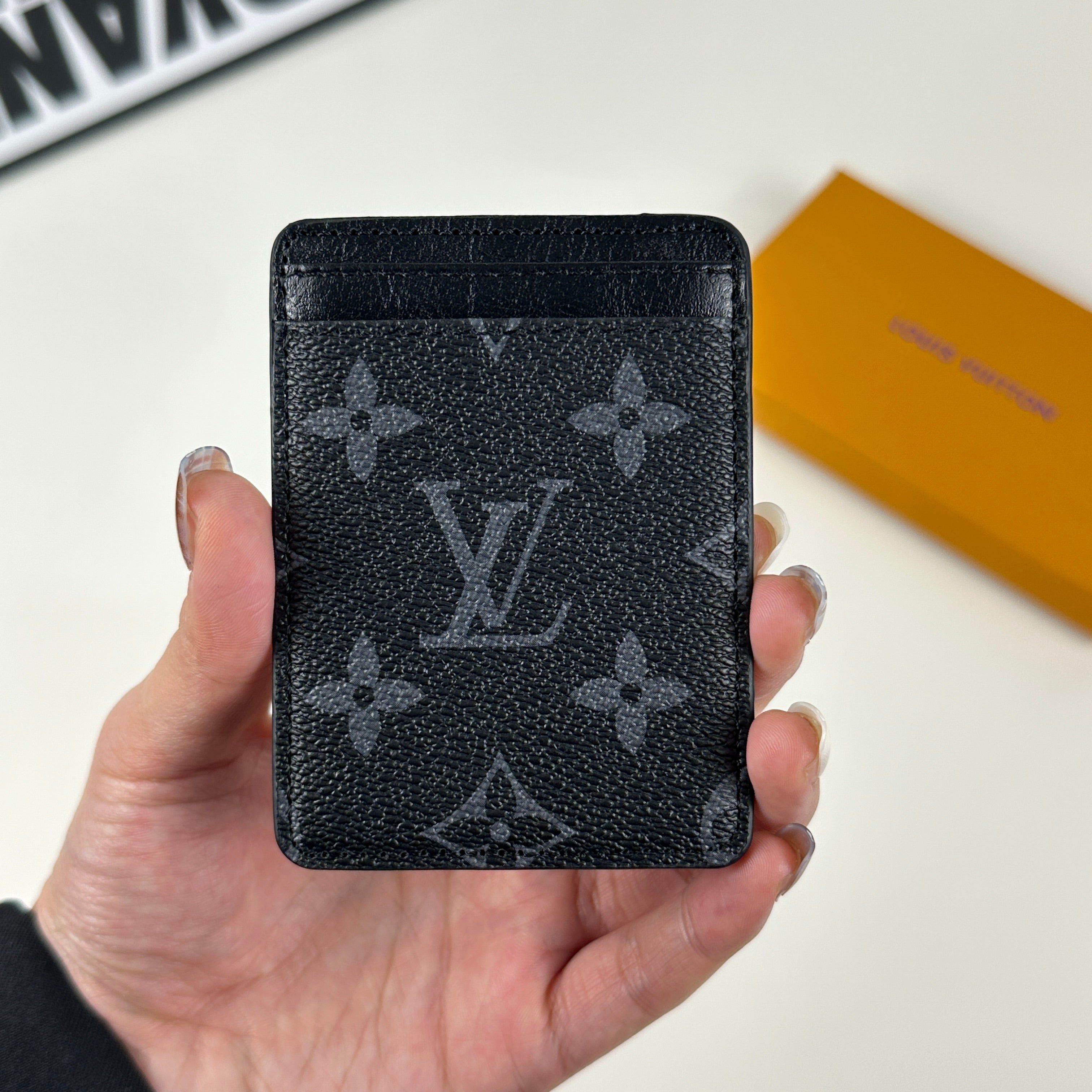 Monogram Premium Leather Magnetic Wallet Black Printing-RCLV048