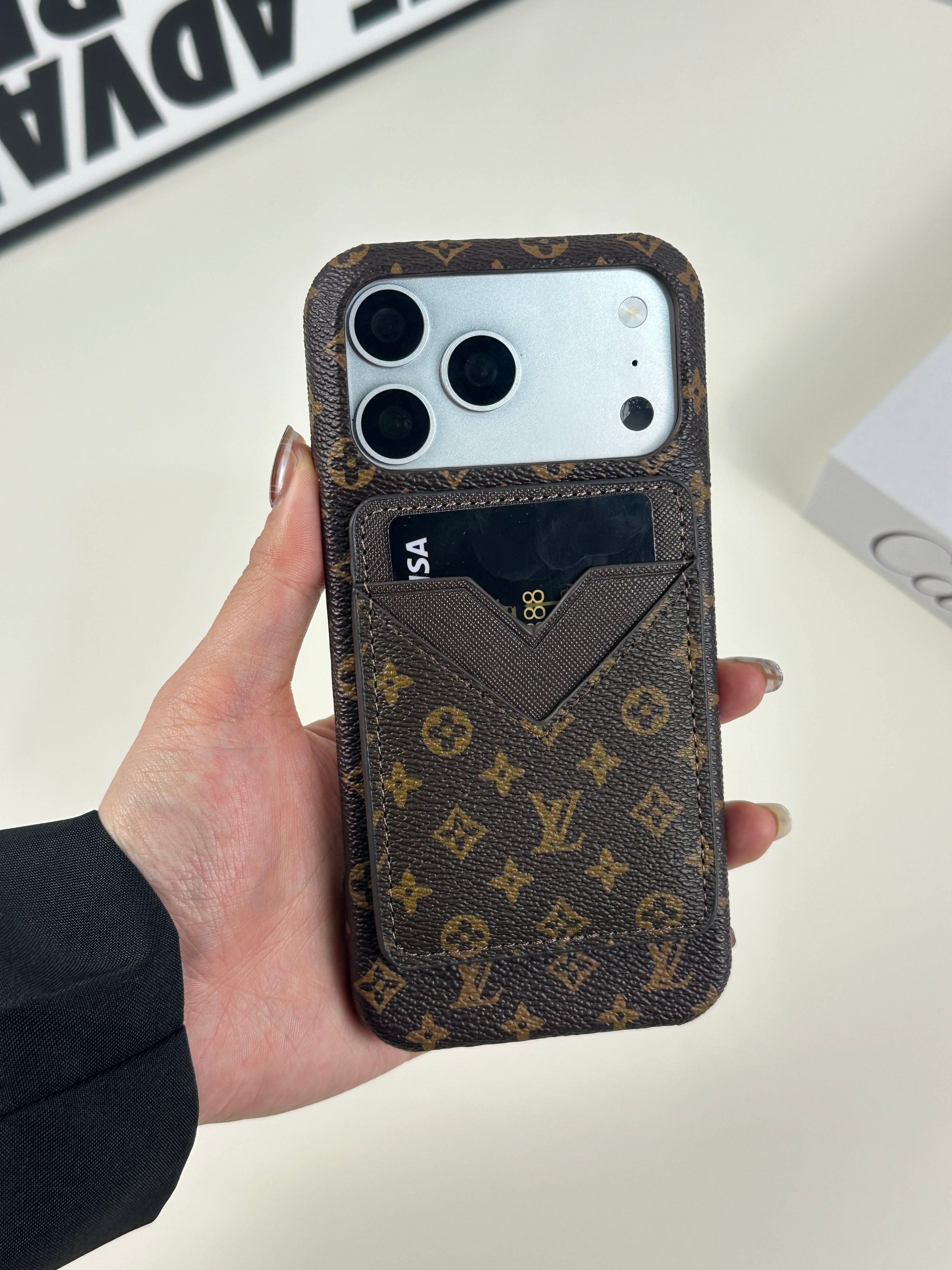 Monogram Leather Magnetic Wallet Small Printing-RCLV050