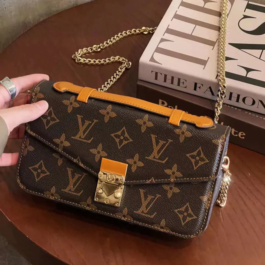 Sac à main Monogram Canvas avec chaîne à porter à l'épaule ou en bandoulière pour téléphone portable