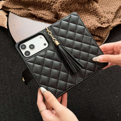 Étui iPhone de luxe CC avec portefeuille à rabat noir pour iPhone 17 Series-RCCC164